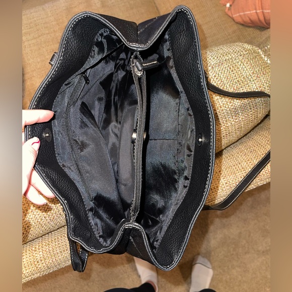 Koltov Black Pebble Leather Purse - Picture 4 of 8